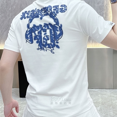 市场上装-T恤-欧货T恤