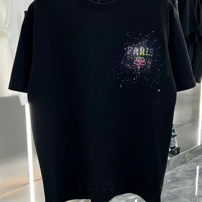 市场上装-T恤-欧货T恤