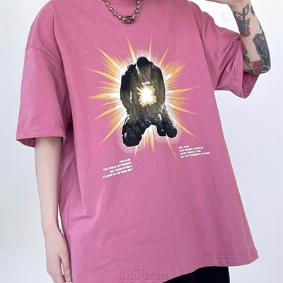 市场上装-T恤-电商T恤