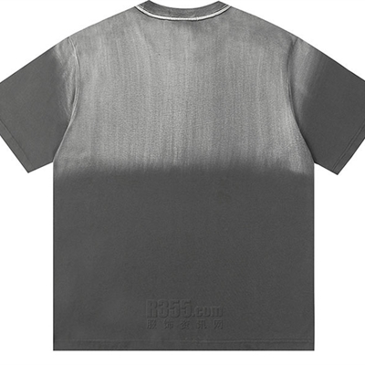 市场上装-T恤-电商T恤