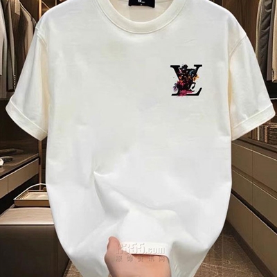 市场上装-T恤-欧货T恤