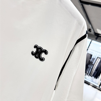 市场上装-T恤-欧货T恤