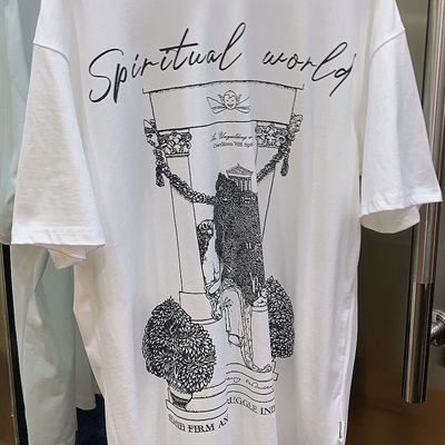 市场上装-T恤-电商T恤