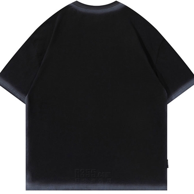 市场上装-T恤-电商T恤