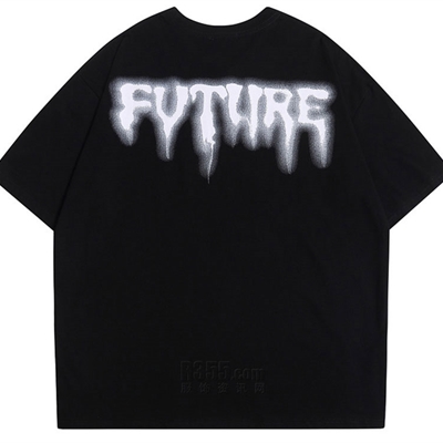 市场上装-T恤-电商T恤