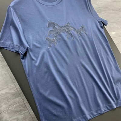 市场上装-T恤-欧货T恤