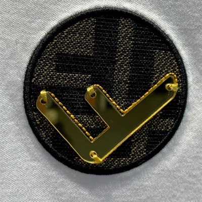 市场上装-T恤-欧货T恤