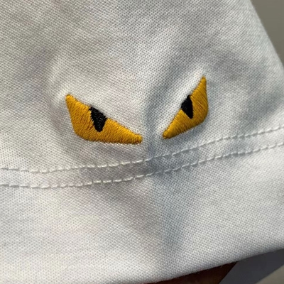 市场上装-T恤-欧货T恤