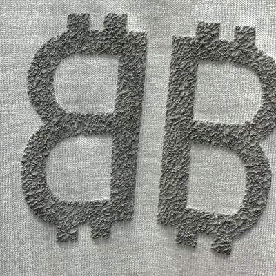 市场上装-T恤-欧货T恤