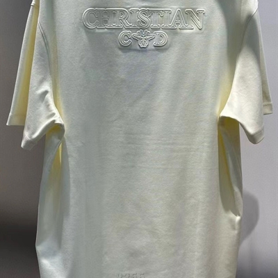 市场上装-T恤-欧货T恤