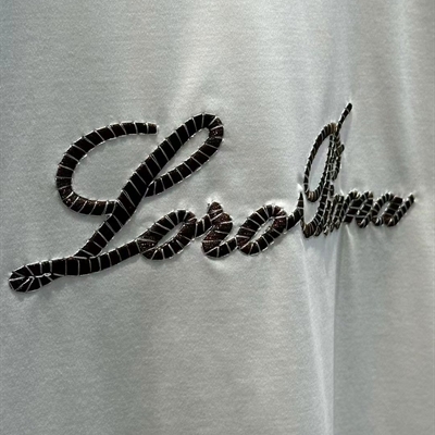 市场上装-T恤-欧货T恤