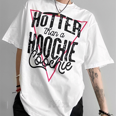 市场上装-T恤-电商T恤