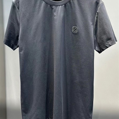 市场上装-T恤-欧货T恤