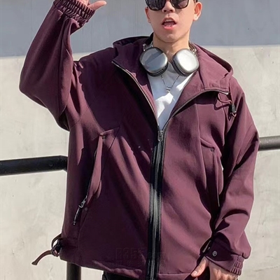 市场上装-夹克-休闲夹克