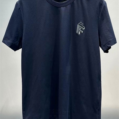 市场上装-T恤-欧货T恤