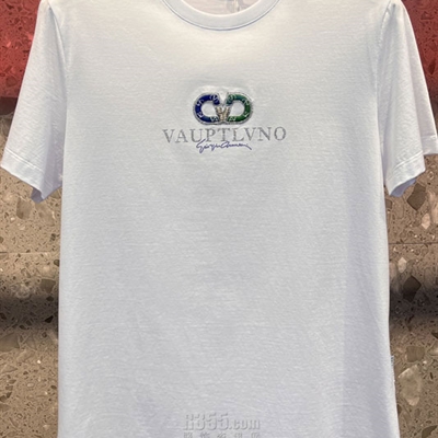 市场上装-T恤-欧货T恤