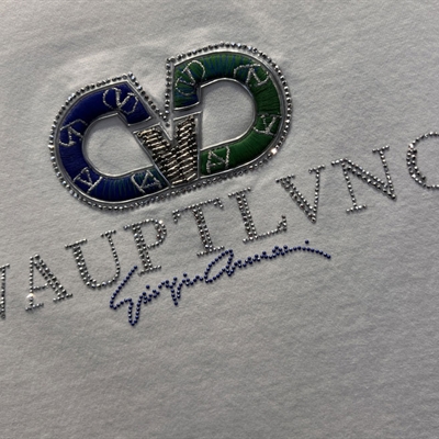 市场上装-T恤-欧货T恤