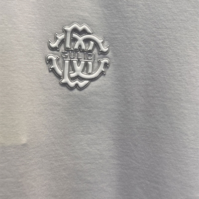 市场上装-T恤-欧货T恤