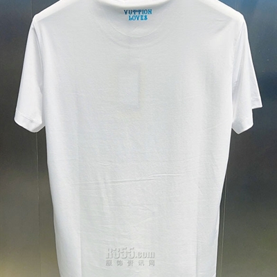 市场上装-T恤-欧货T恤