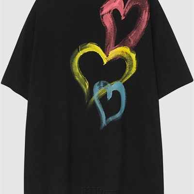 市场上装-T恤-电商T恤