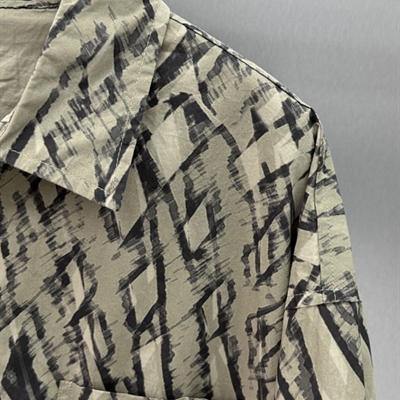 市场上装-衬衫-休闲衬衫