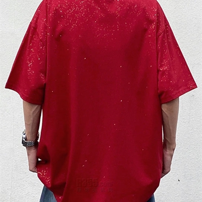 市场上装-T恤-电商T恤