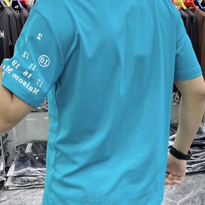 市场上装-T恤-欧货T恤