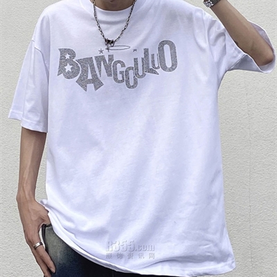 市场上装-T恤-电商T恤