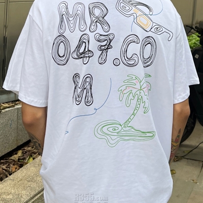 市场上装-T恤-电商T恤