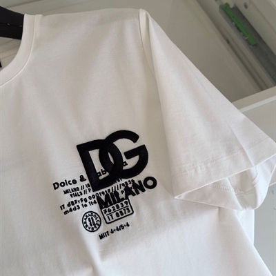 市场上装-T恤-欧货T恤