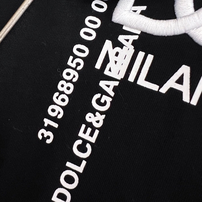 市场上装-T恤-欧货T恤