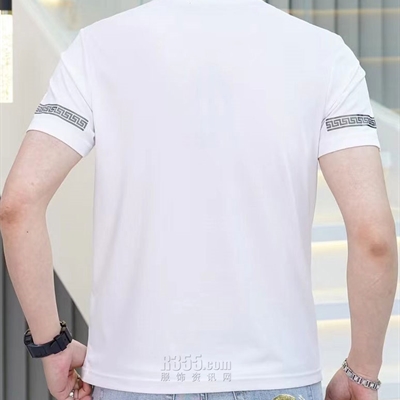 市场上装-T恤-欧货T恤