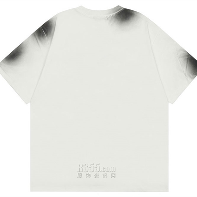 市场上装-T恤-电商T恤