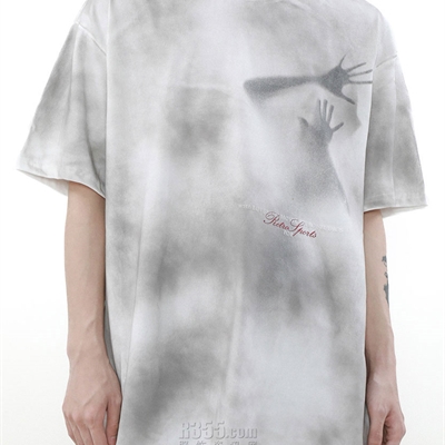 市场上装-T恤-电商T恤