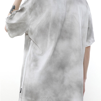 市场上装-T恤-电商T恤