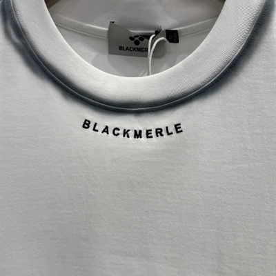 市场上装-T恤-欧货T恤