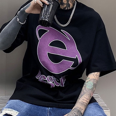 市场上装-T恤-电商T恤