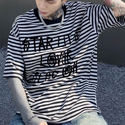 市场上装-T恤-电商T恤