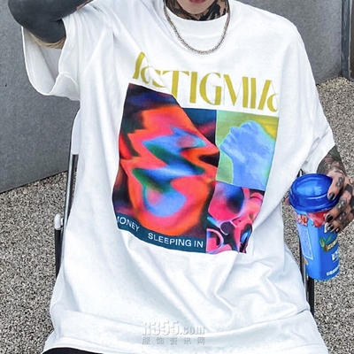 市场上装-T恤-电商T恤