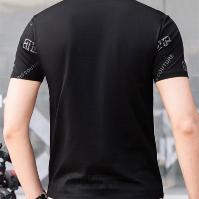 市场上装-T恤-欧货T恤