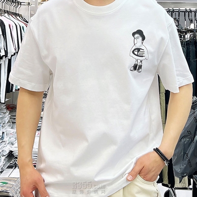 市场上装-T恤-欧货T恤