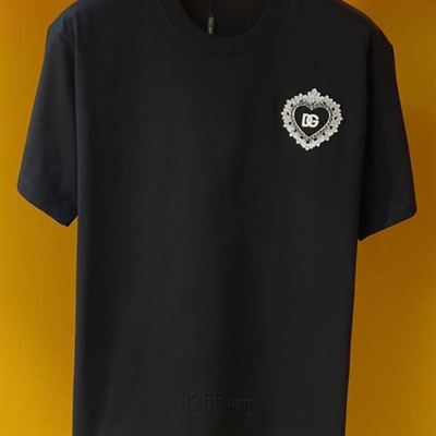 市场上装-T恤-欧货T恤