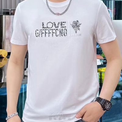 市场上装-T恤-欧货T恤