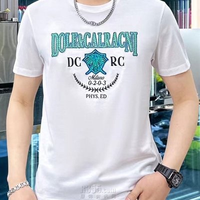 市场上装-T恤-欧货T恤