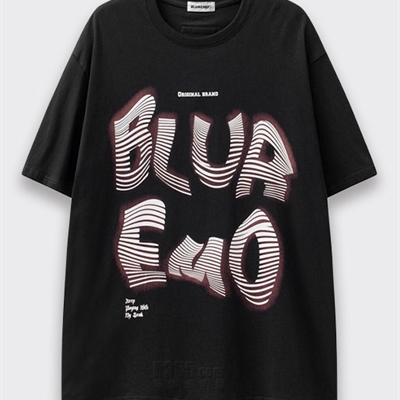 市场上装-T恤-电商T恤