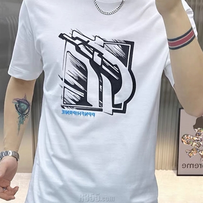 市场上装-T恤-欧货T恤