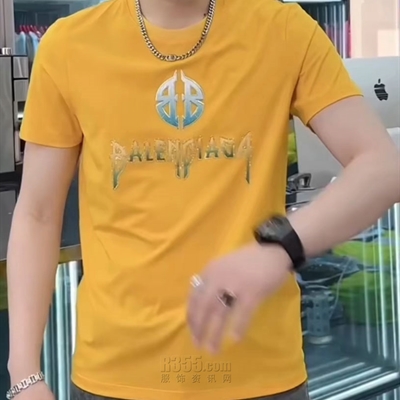 市场上装-T恤-欧货T恤