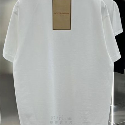 市场上装-T恤-欧货T恤