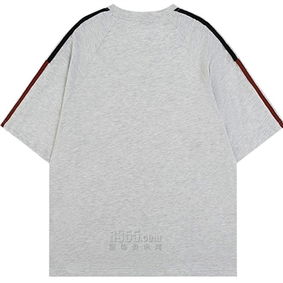 市场上装-T恤-电商T恤