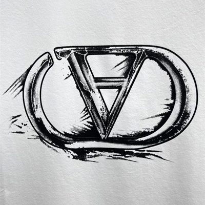 市场上装-T恤-欧货T恤